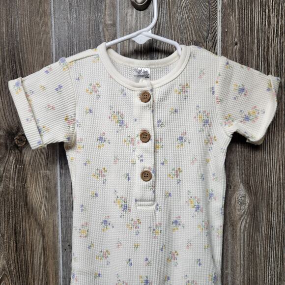 Gerber Modern Moments Cream Floral Romper Coverall Size 18 Months Spring Waffle - Picture 2 of 6